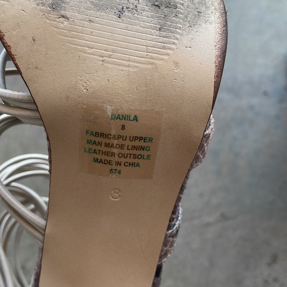 Kendall & Kylie Madden Girl Heels - Picture 5 of 7